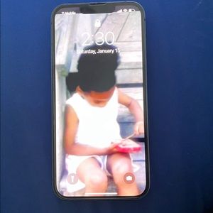 iPhone 13 pick up only Katy texas text me for details 9369000254